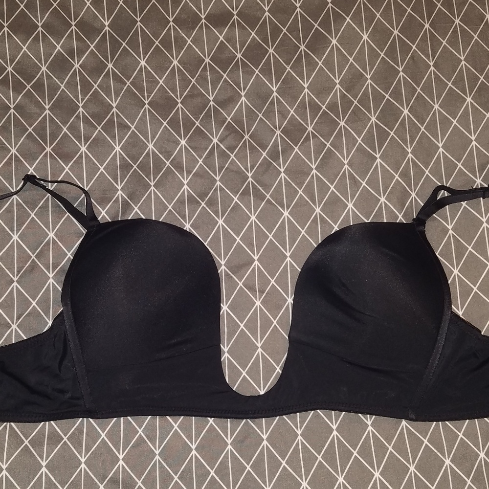 Black Deep Plunge Convertible Bra